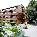Campanile Nature - Sud 3* مونبيلييه