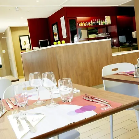 Campanile Nature - Sud 3* מונפלייה