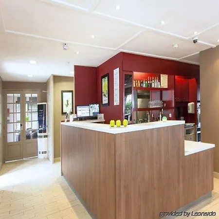 Campanile Nature - Sud 3*