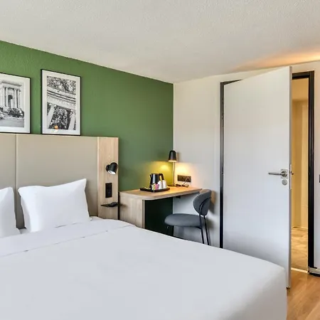 Hotel Campanile Nature - Sud Montpellier