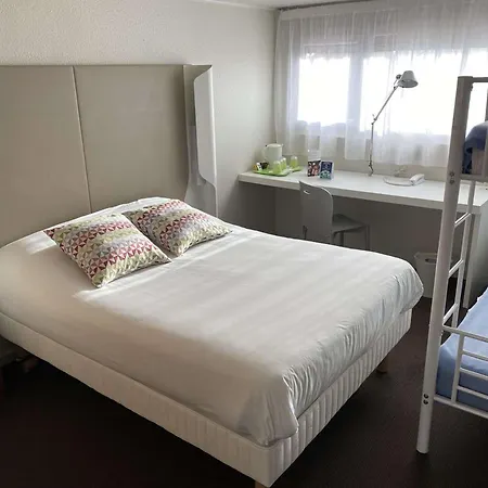 Campanile Nature - Sud 3*