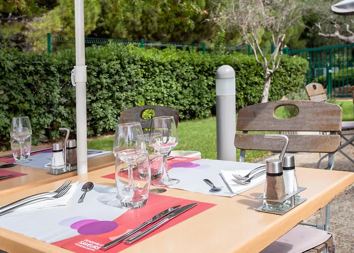 Hotel Campanile Nature - Sud Montpellier