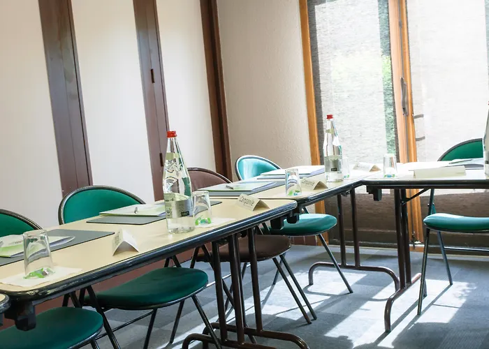 Campanile Nature - Sud 3*