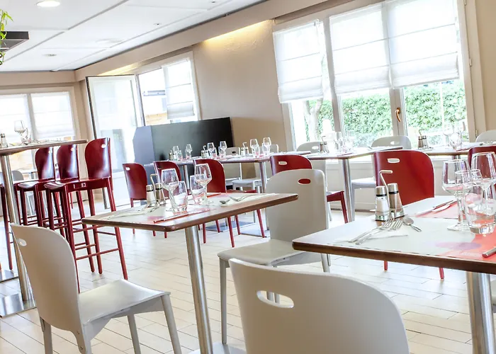 Campanile Nature - Sud 3*