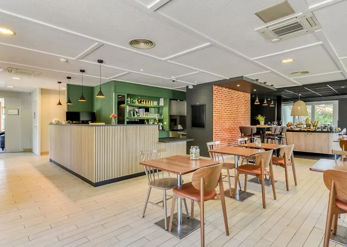 Hotel Campanile Nature - Sud Montpellier