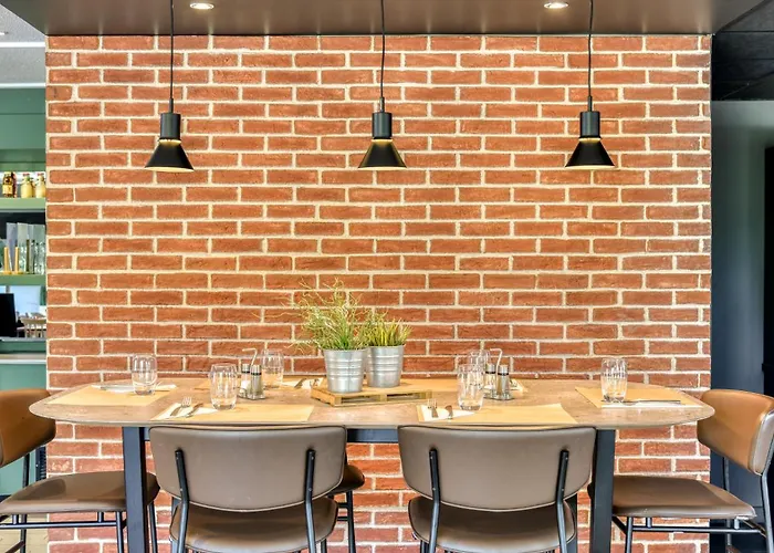 Hotel Campanile Nature - Sud 3*